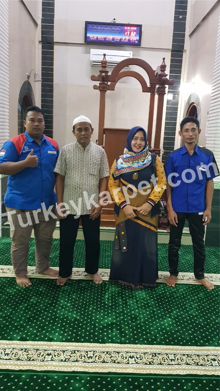 pemasangan karpet masjid